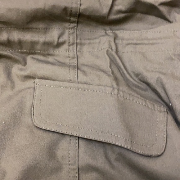 LOVE TREE Women’s Hooded Utility Jacket Green/Gray NWT - Picture 5 of 13